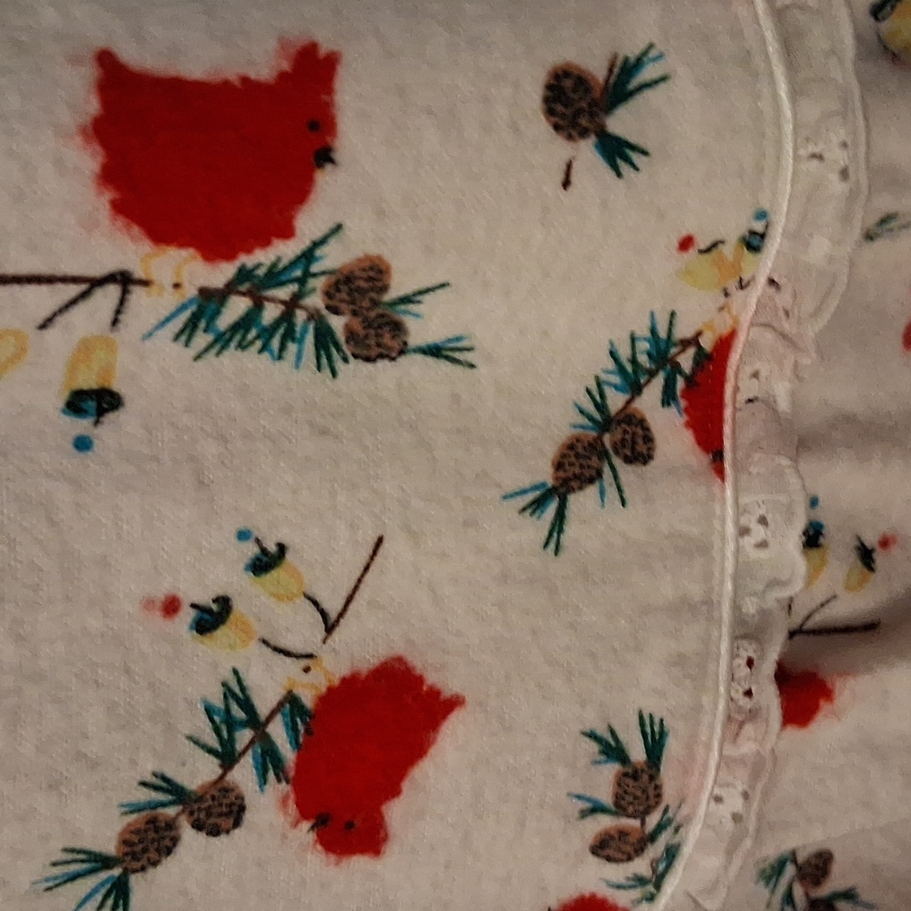 Lanz Medium White and Red Long-Sleeved Nightgown Pajamas - Picture 4 of 11